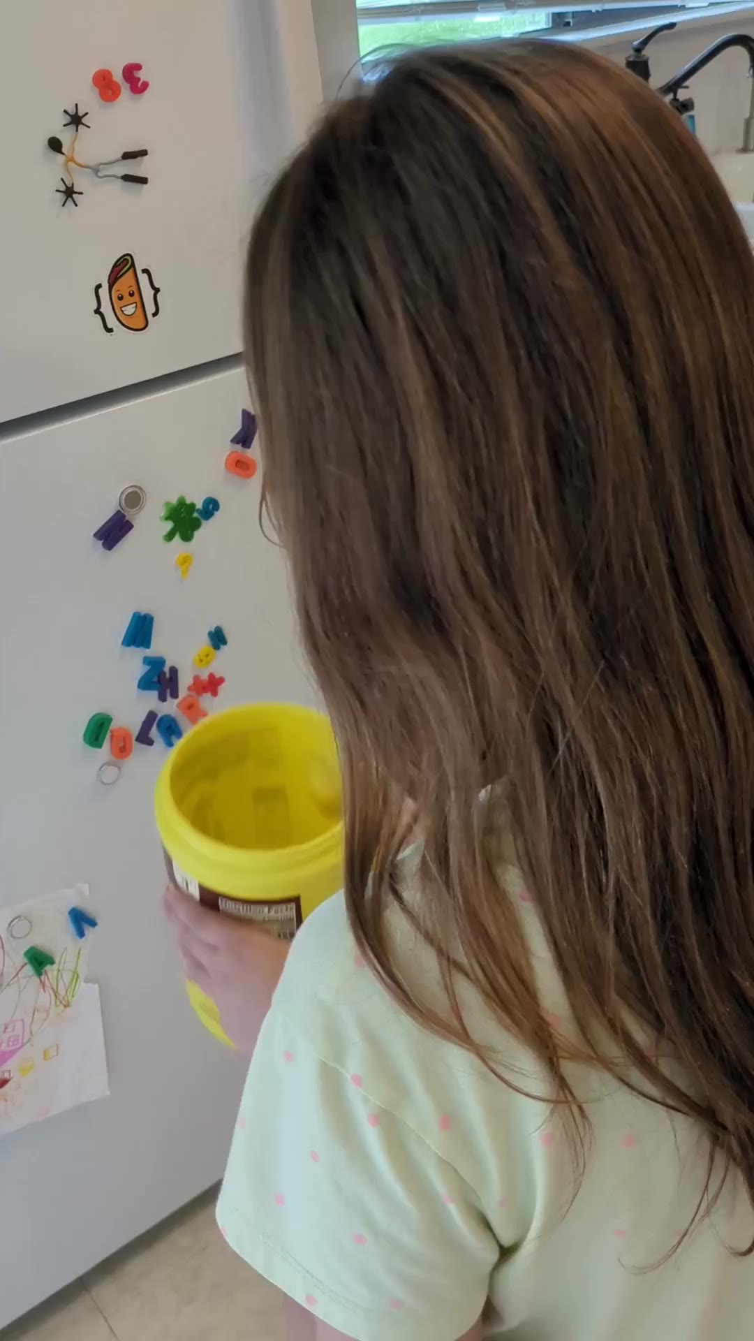 GroceryBee scanning an item onto the shopping list.